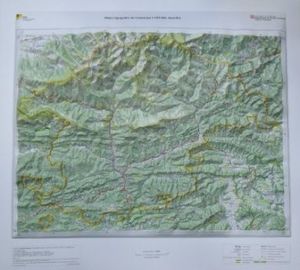 RIPOLLÈS. MAPA TOPOGRÀFIC EN RELLEU 1:100 000