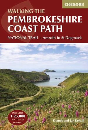 WALKING  THE PEMBROKESHIRE COAST PATH *