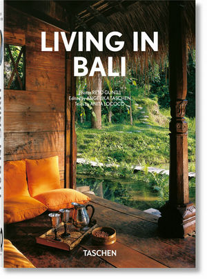 LIVING IN BALI. 40TH ED. *