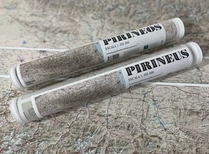 PIRINEUS RETRO 1:450.000 (MAPA MURAL)